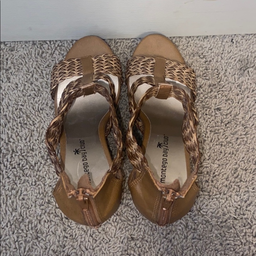 Montego  Bay Club Tan Wedges